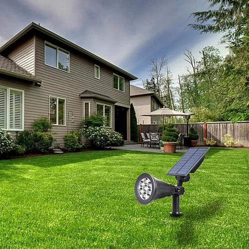 Solar powered garden floodlight, 7-eye motion sensor, 2W, yellow light color 1 1